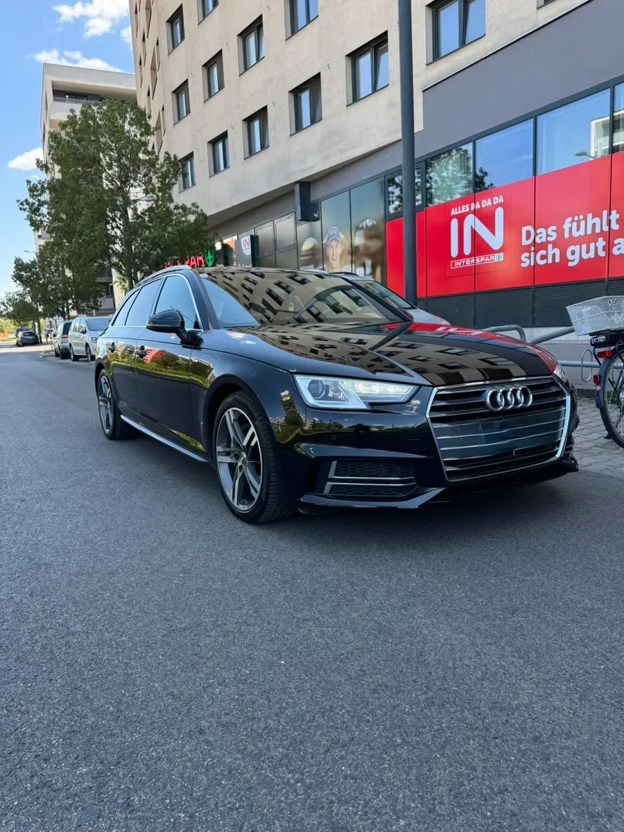 Audi A4 2016 photo 2