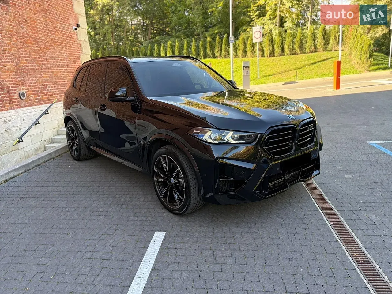 BMW X5 2023 photo 2