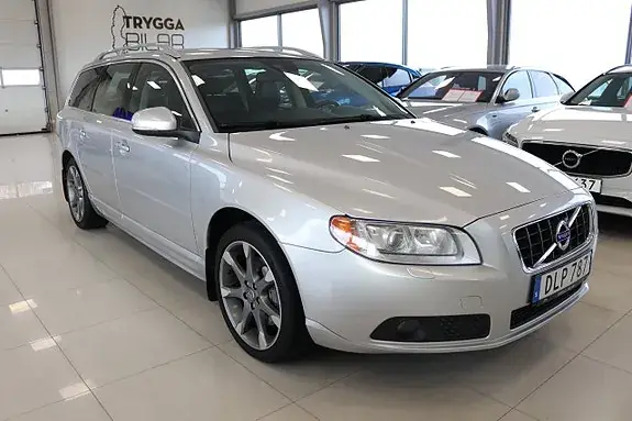 Volvo V70 2012 photo 5