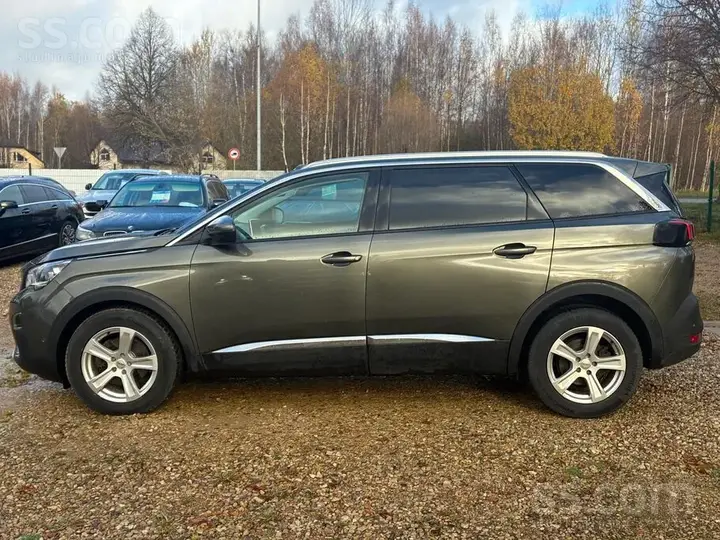 Peugeot 5008 2020 photo 5