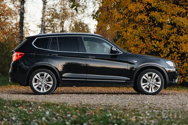 BMW X3 2012 photo 3