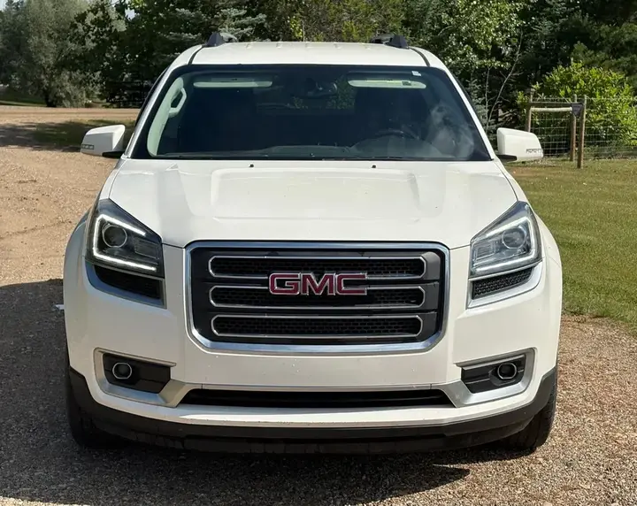 GMC Acadia 2013 photo 3