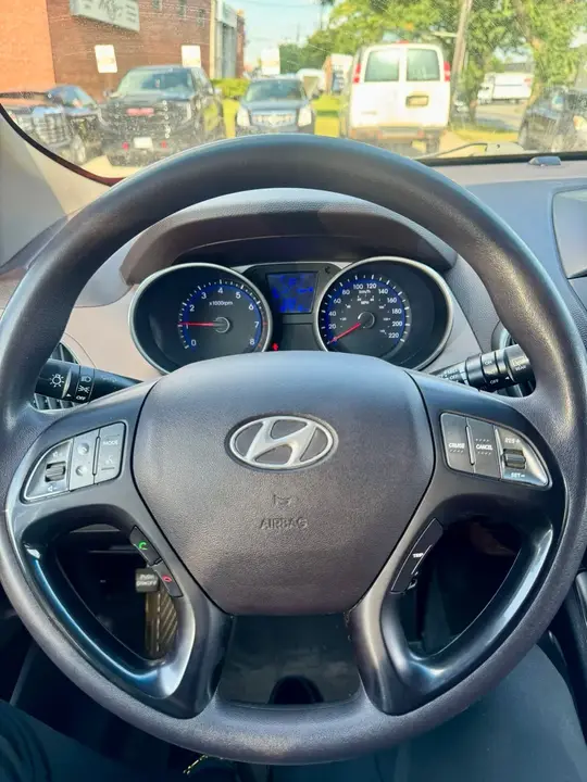 Hyundai Tucson 2015 photo 4