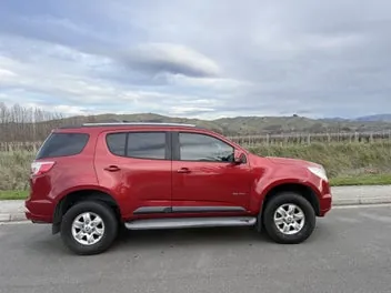 Holden Colorado 2014 photo 3