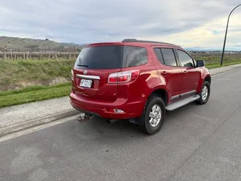 Holden Colorado 2014 photo 2