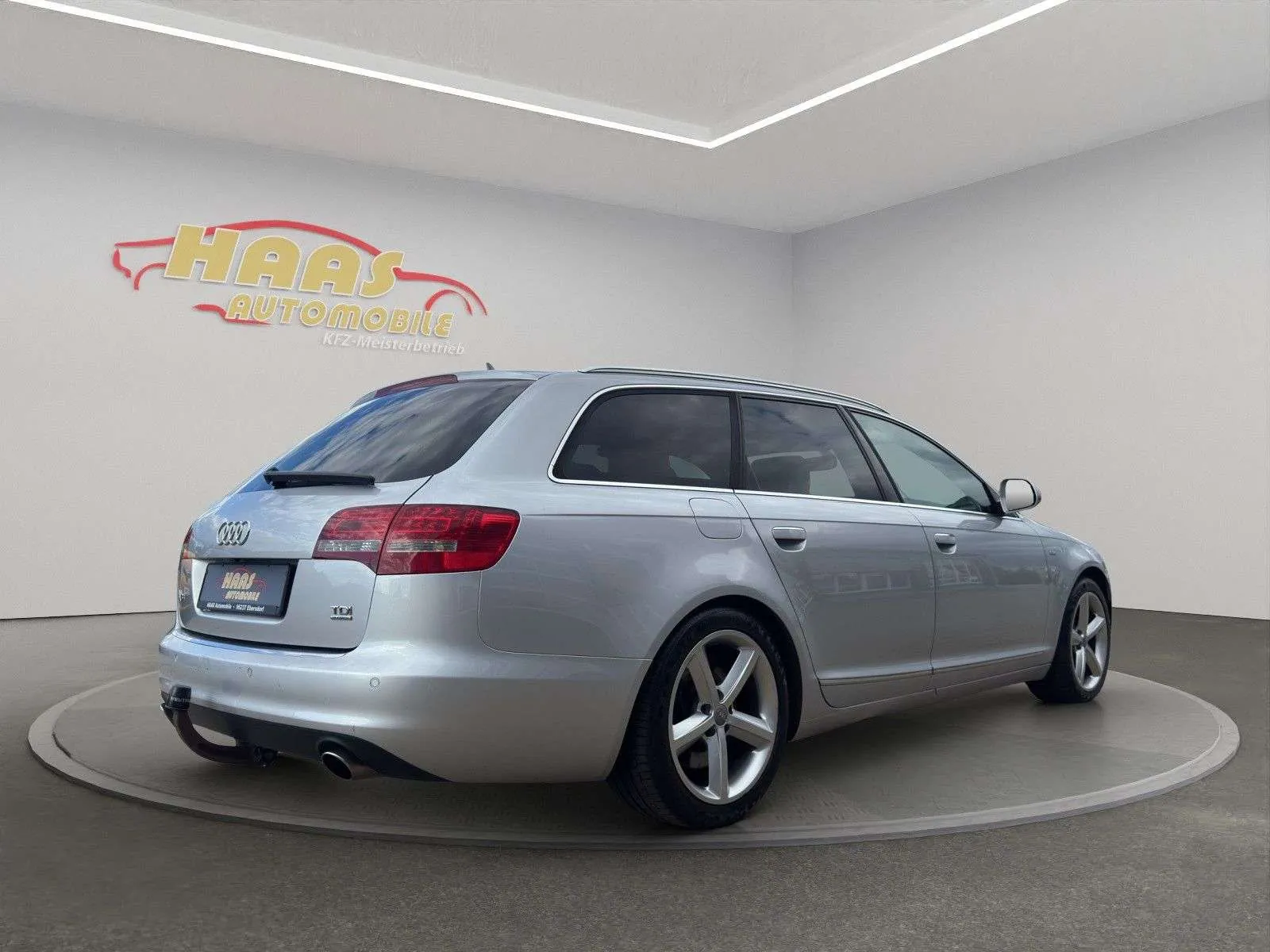 Audi A6 Avant 2011 photo 5