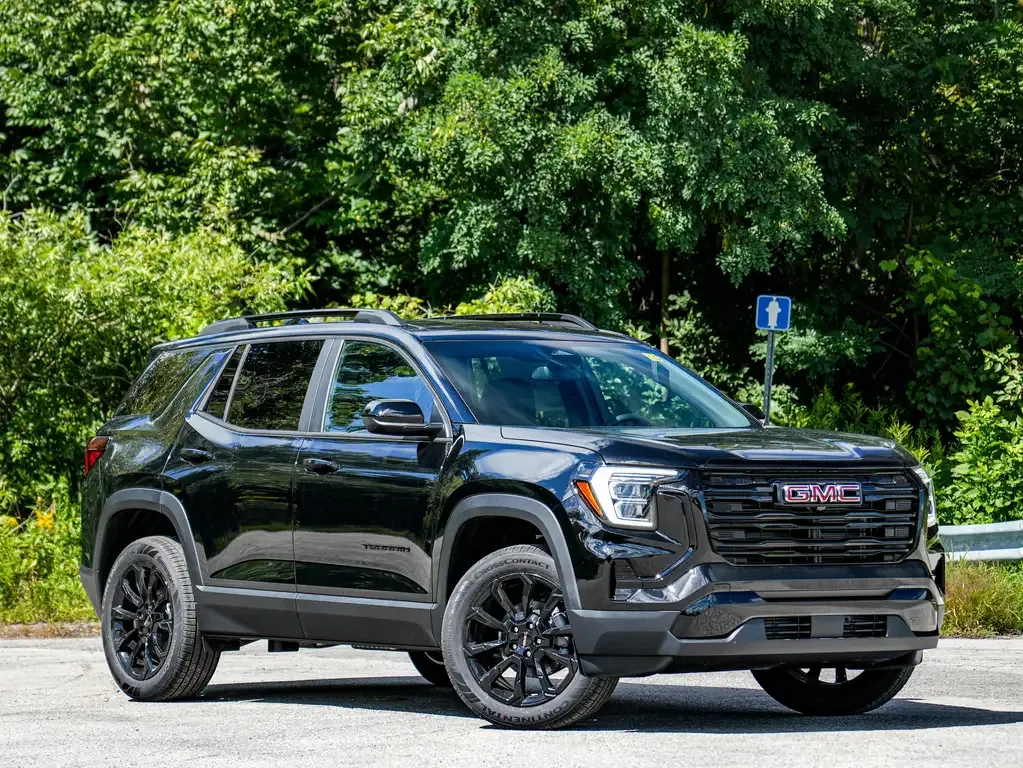 GMC Terrain 2027 photo 2