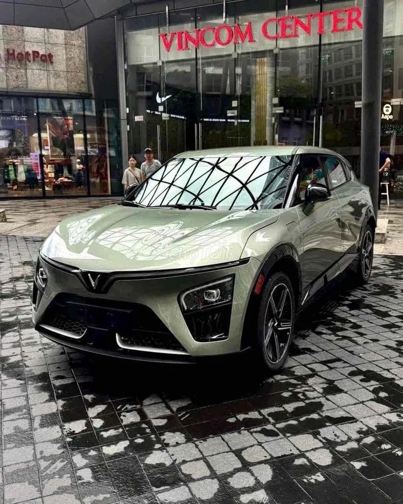 Vinfast Vf7