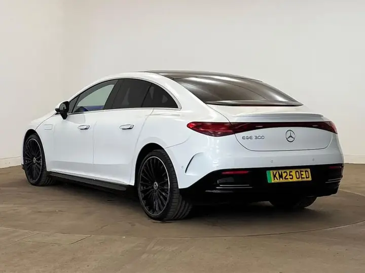 Mercedes-Benz Eqe 2025 photo 3