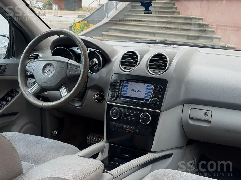 Mercedes-Benz Ml320 2005 photo 5
