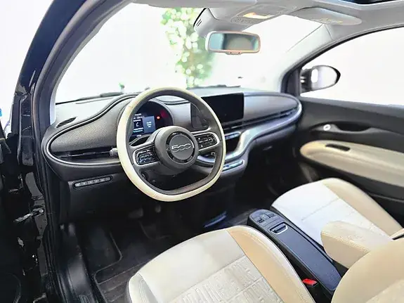 Fiat 500E 2021 photo 5