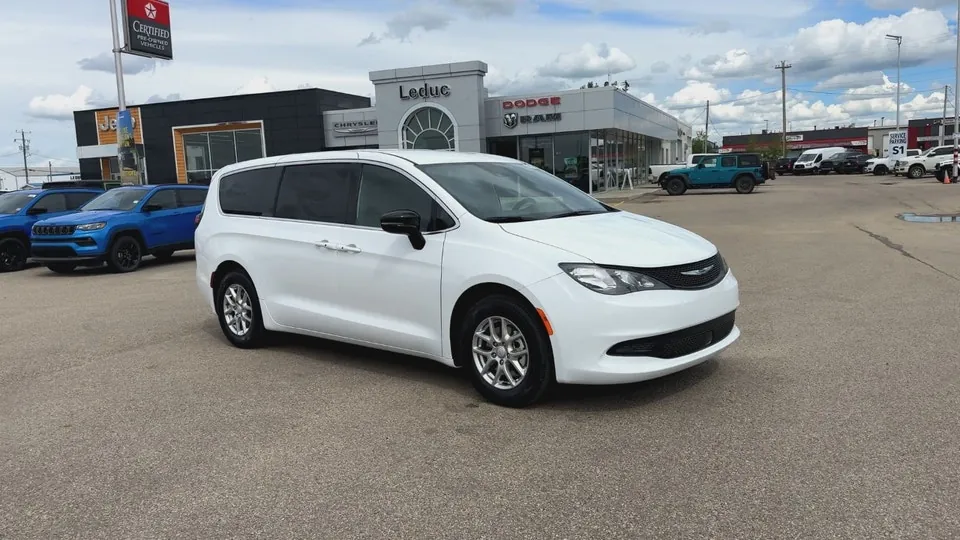 Chrysler Grand Caravan 2027 photo 2