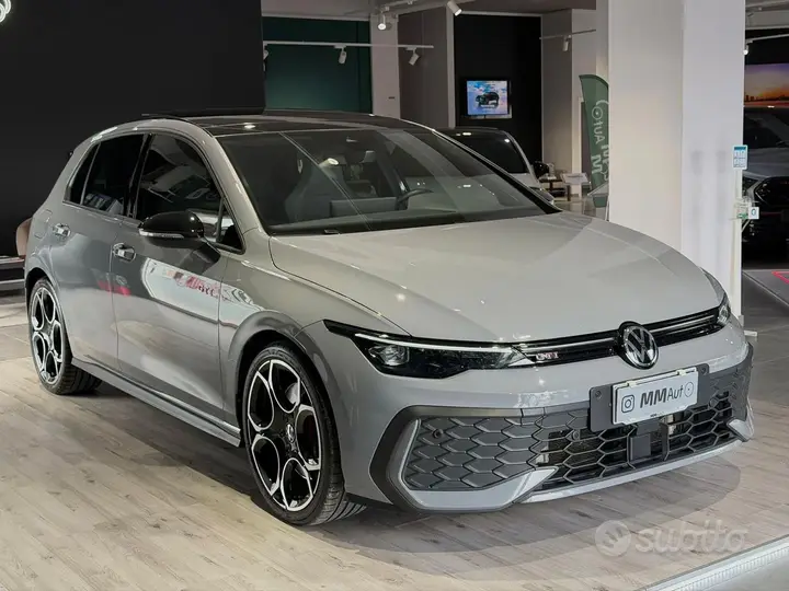 Volkswagen Golf Gti 2024 photo 3