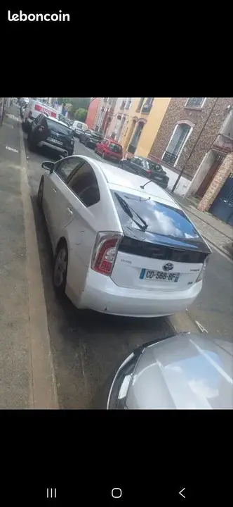 Toyota Prius 2012 photo 2