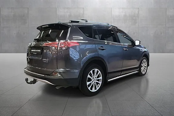Toyota Rav4 2017 photo 5