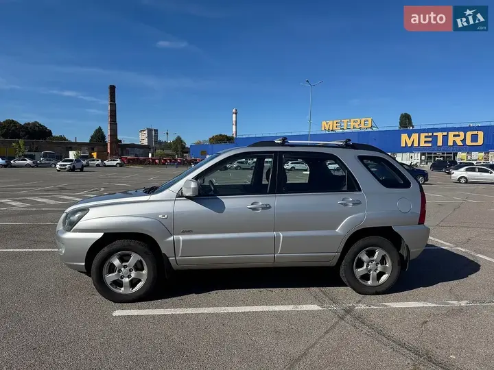 Kia Sportage 2008 photo 2