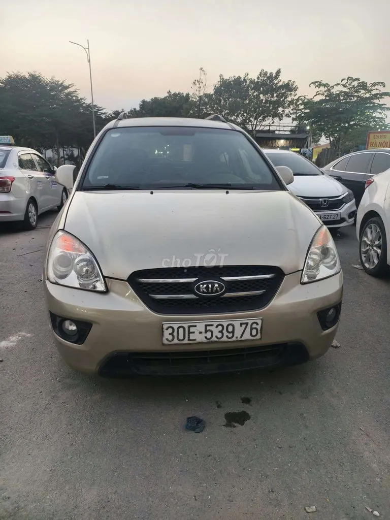 Kia Carens