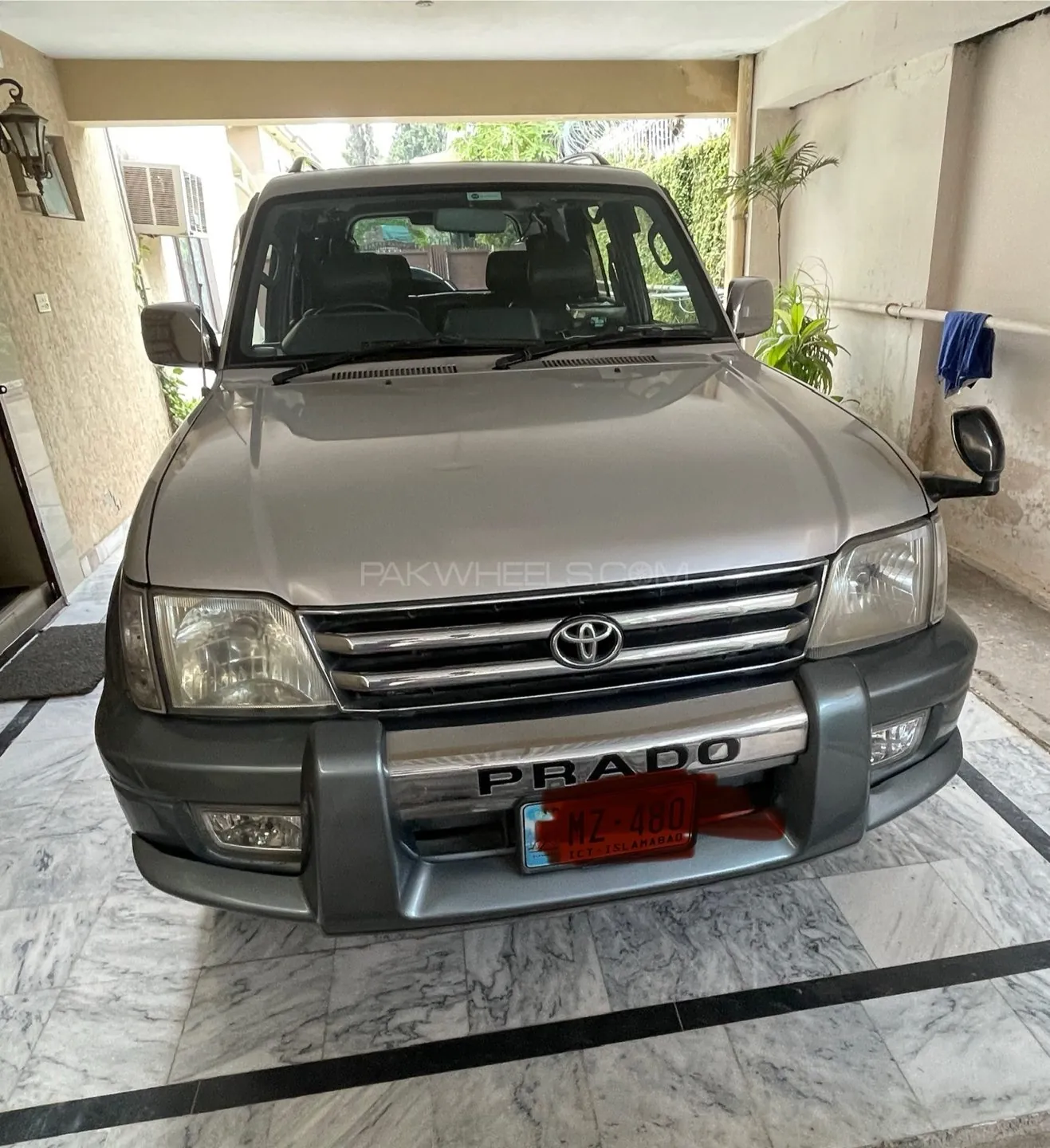 Toyota Prado