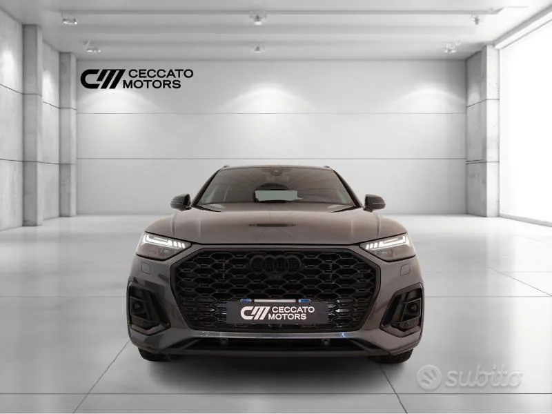 Audi Q5 2022 photo 2