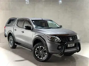 Mitsubishi Triton 2018 photo 2