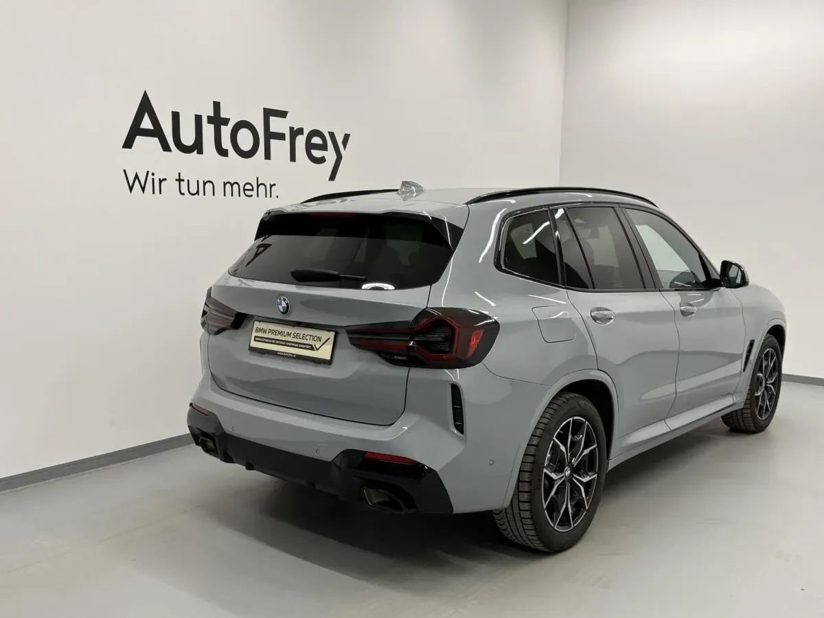 BMW X3 2024 photo 2