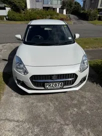 Suzuki Swift 2023 photo 2