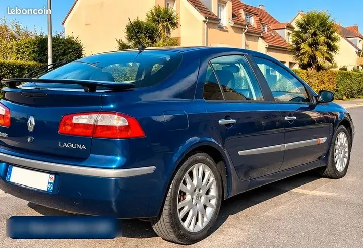 Renault Laguna 2001 photo 2