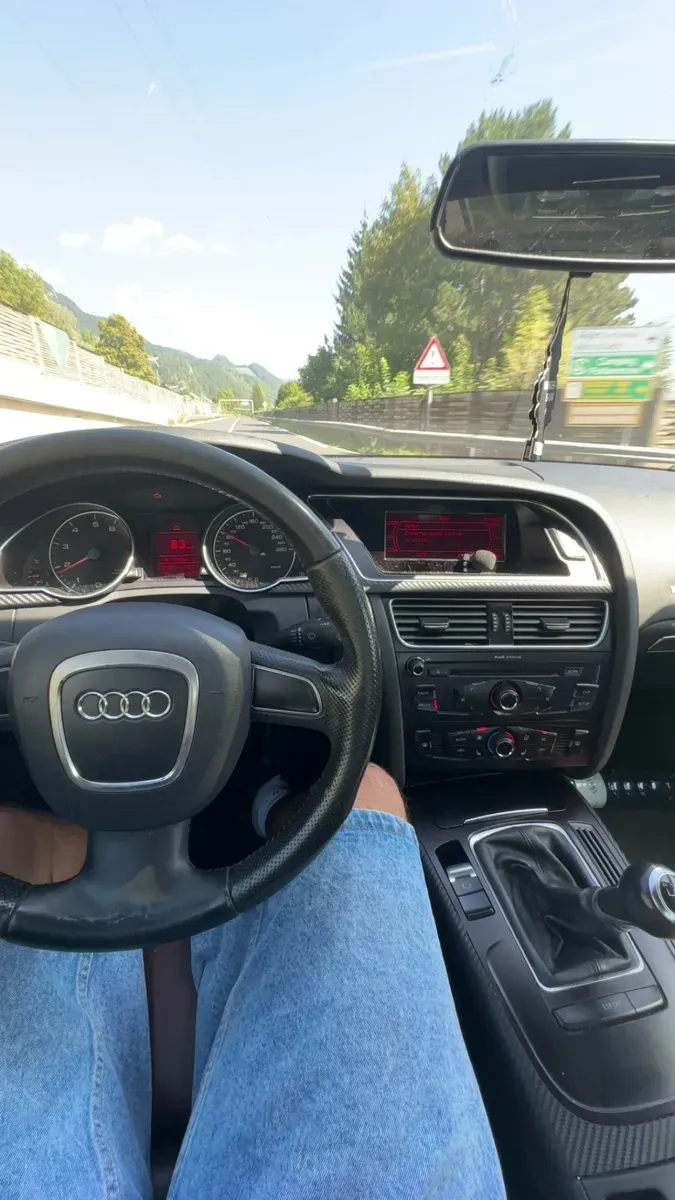 Audi A5 2008 photo 3