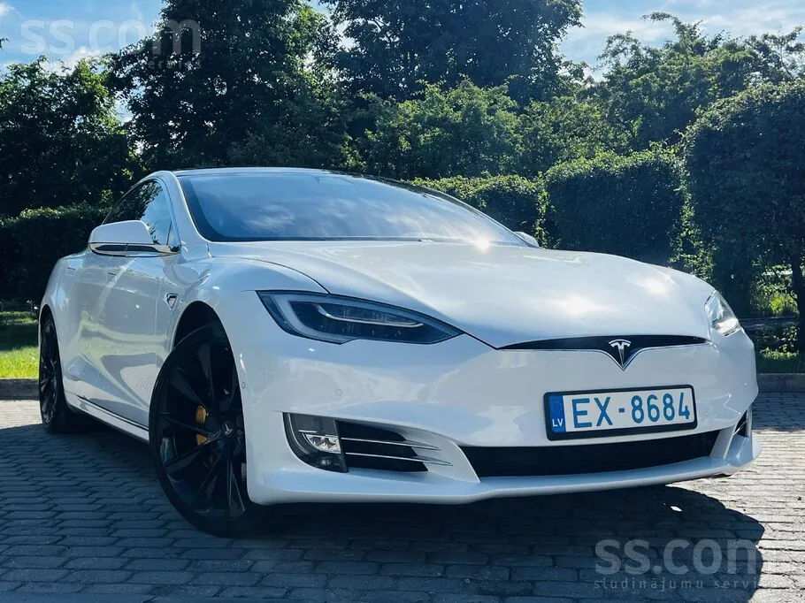 Tesla Model S 2019 photo 5