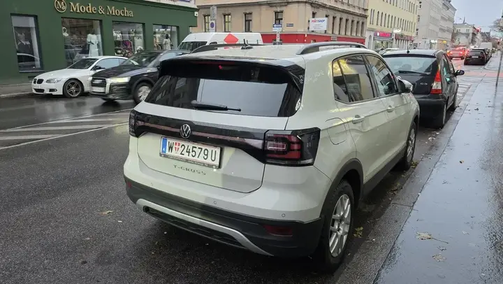Volkswagen T-Cross 2023 photo 3