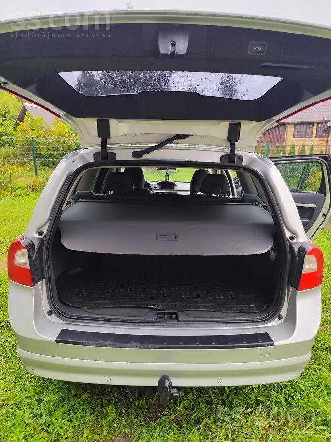 Volvo V70 2013 photo 3