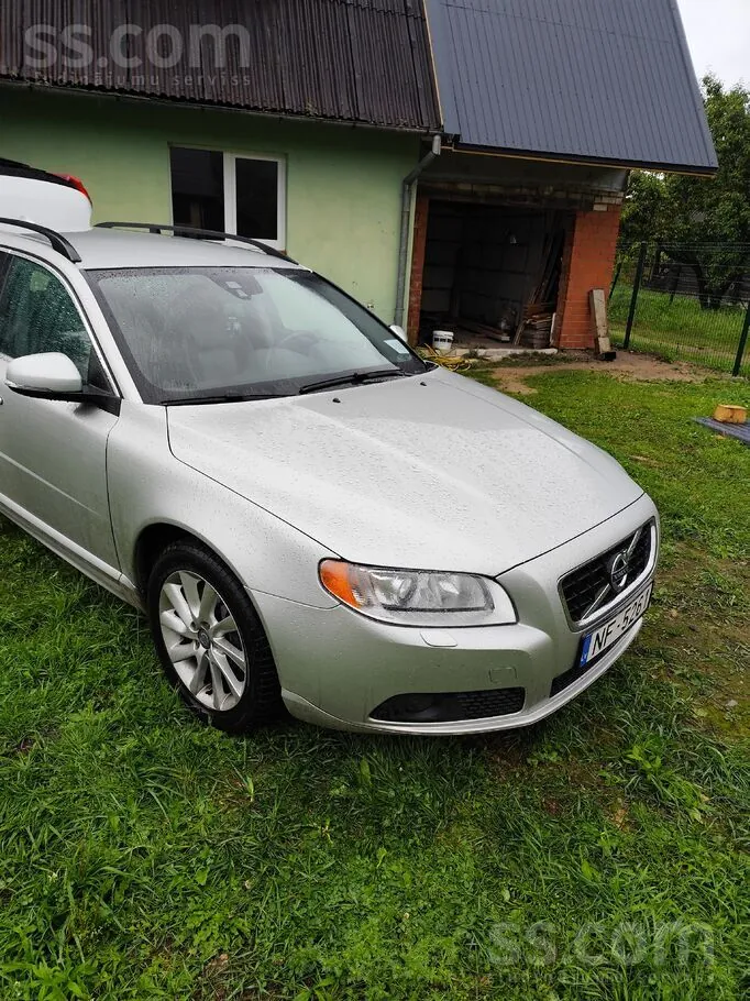 Volvo V70