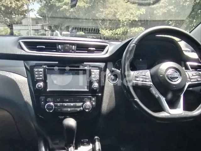 Nissan Qashqai 2018 photo 4