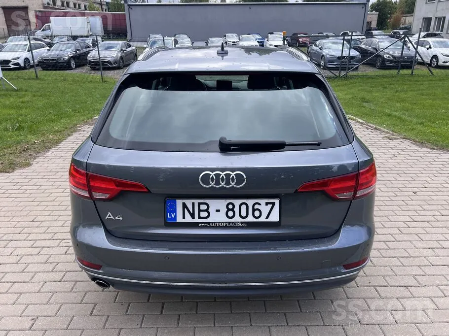 Audi A4 2016 photo 5
