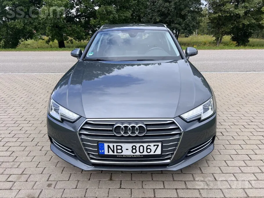 Audi A4 2016 photo 2