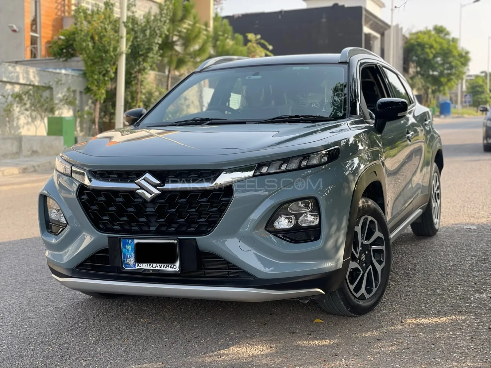 Suzuki Fronx