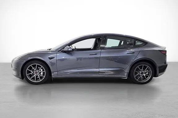 Tesla Model 3 2021 photo 2