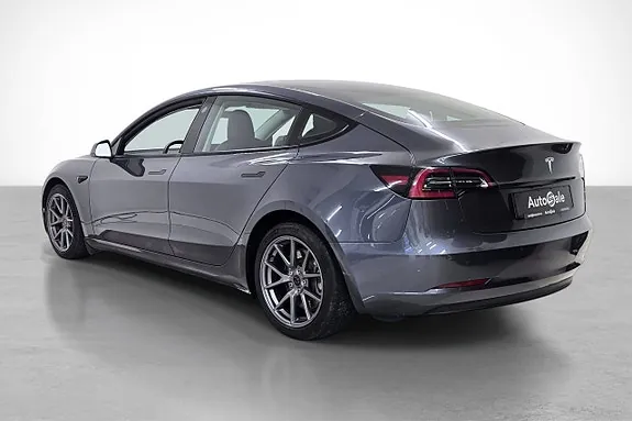 Tesla Model 3 2021 photo 3