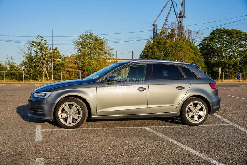 Audi A3 2014 photo 2