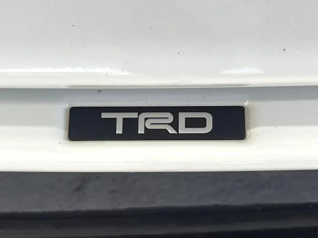 Toyota Prius 2019 photo 3