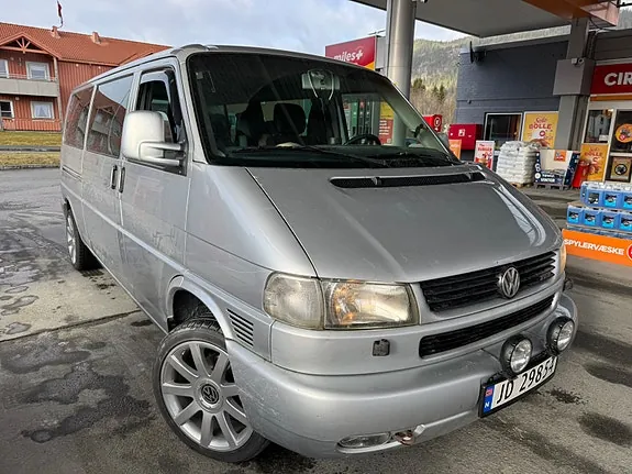 Volkswagen Caravelle