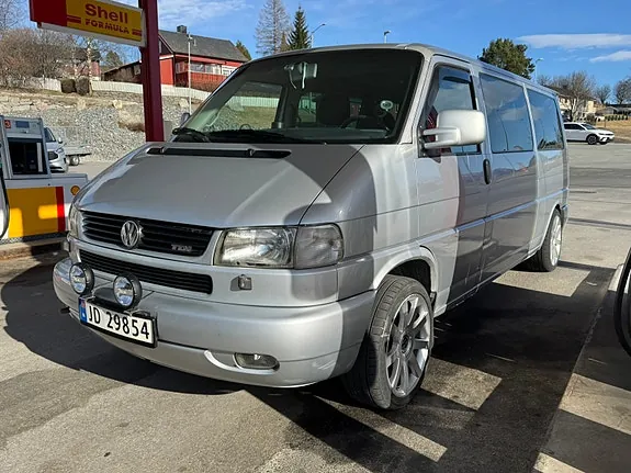 Volkswagen Caravelle 2002 photo 3