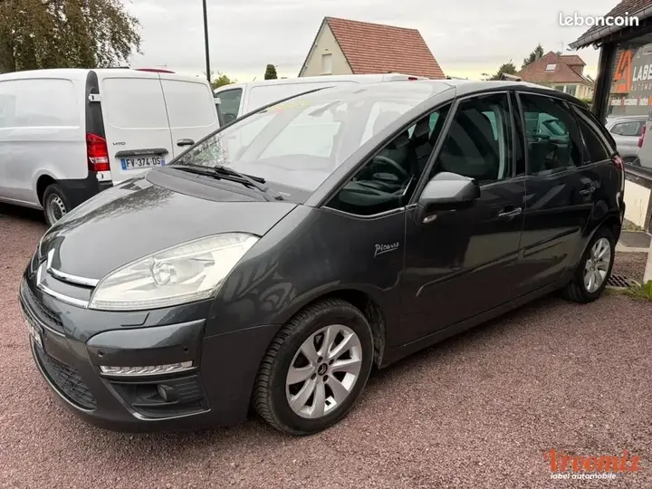 Citroen C4 Picasso 2013 photo 2