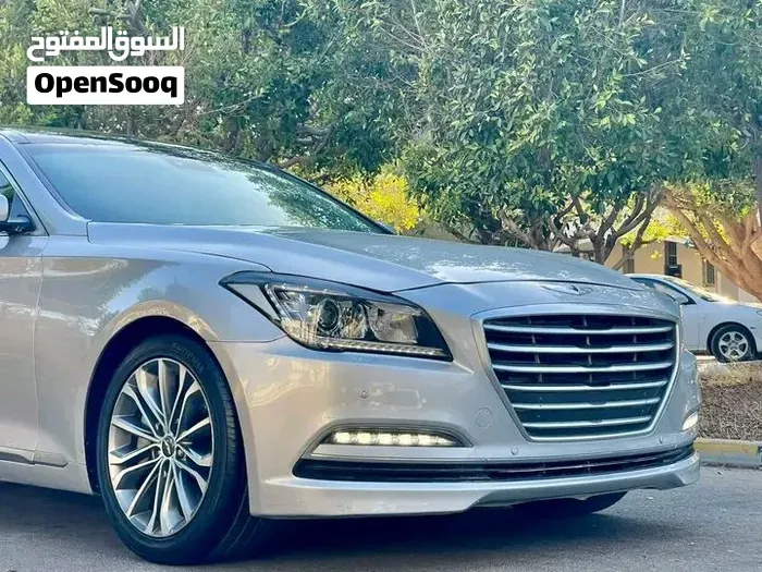 Genesis G80 2016 photo 3