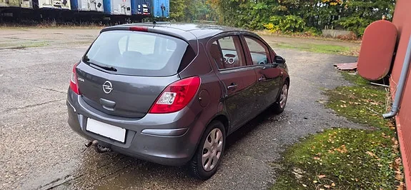 Opel Corsa 2011 photo 5
