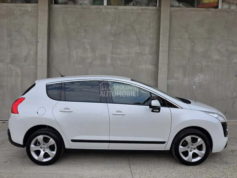 Peugeot 3008 2010 photo 4