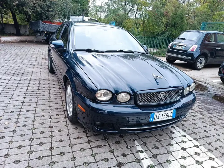 Jaguar X-Type 2009 photo 3