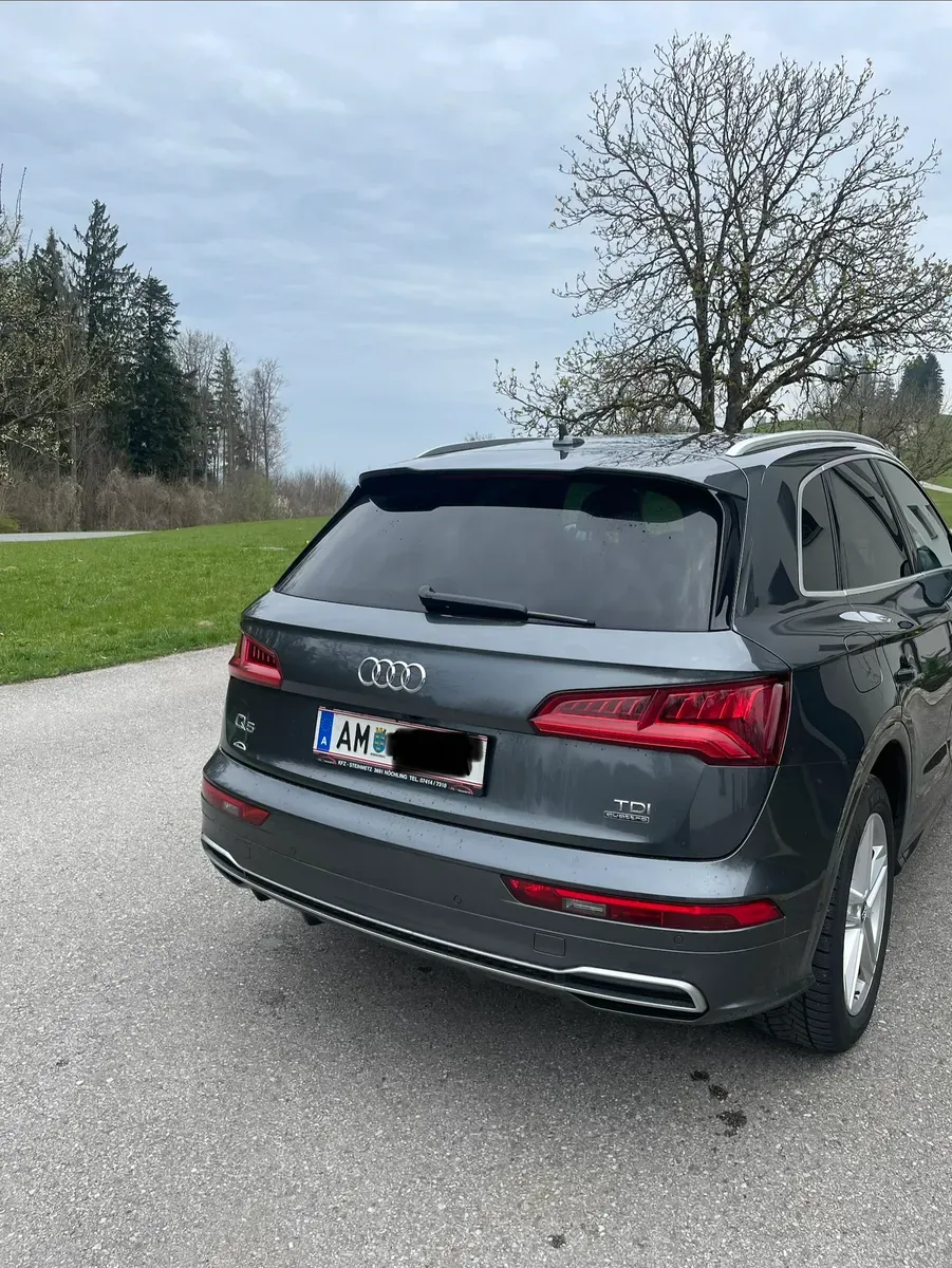 Audi Q5 2018 photo 2