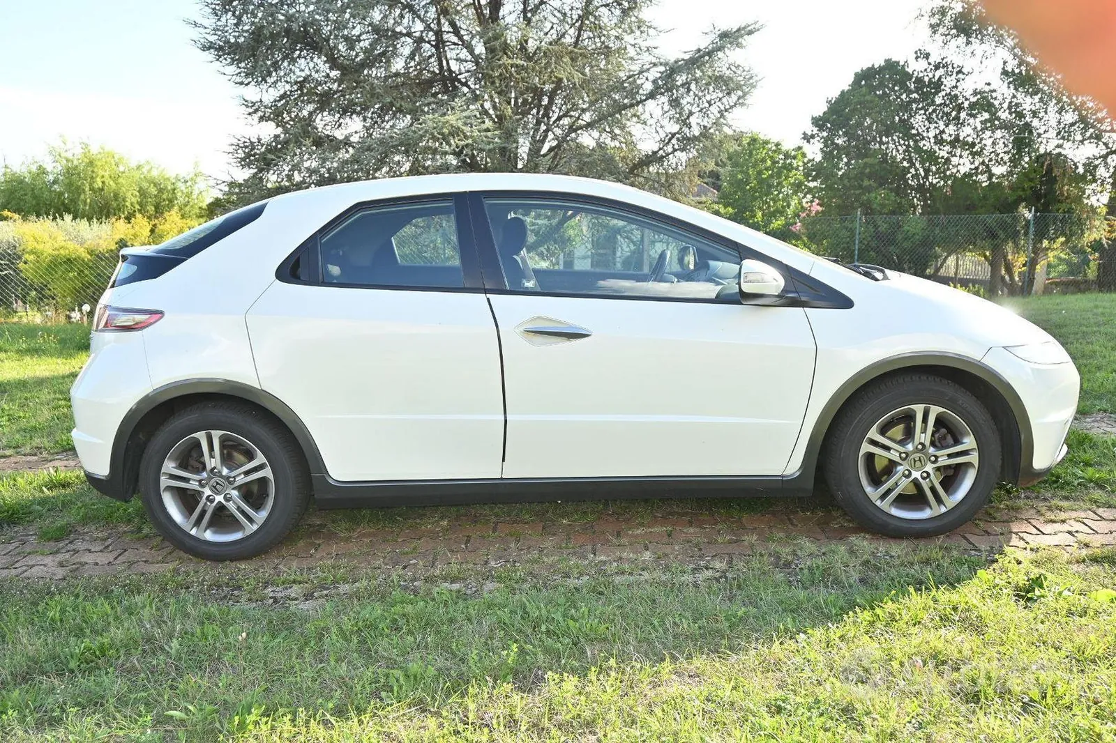 Honda Civic 2011 photo 4