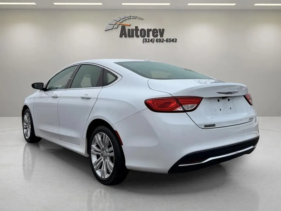 Chrysler 200 2015 photo 3